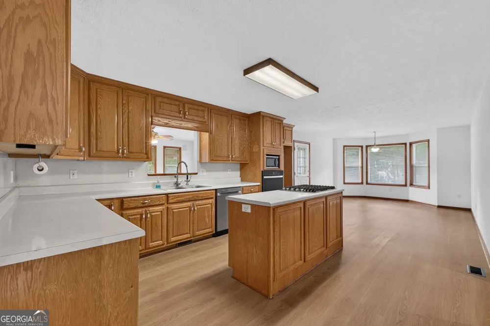 2762 Lester Mill RD Locust Grove, GA 30248