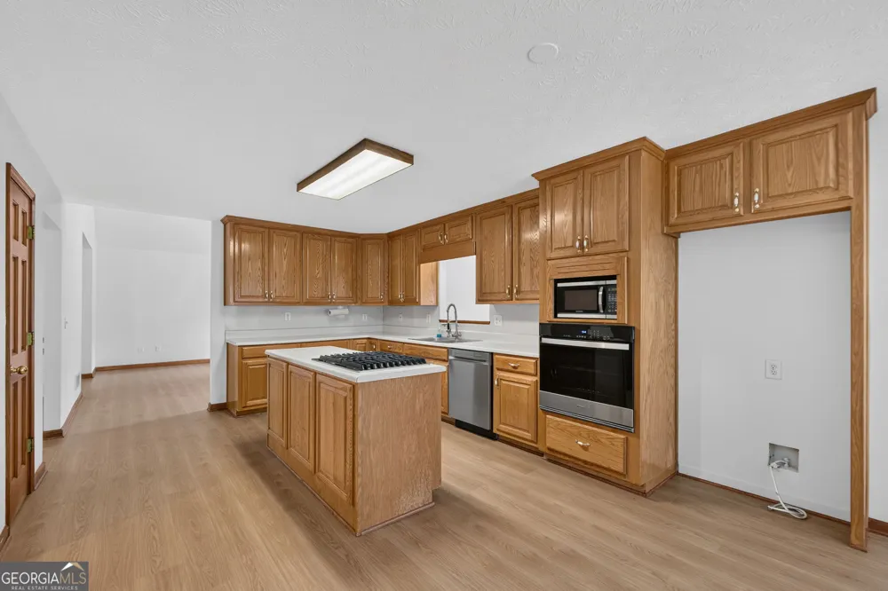 2762 Lester Mill RD Locust Grove, GA 30248