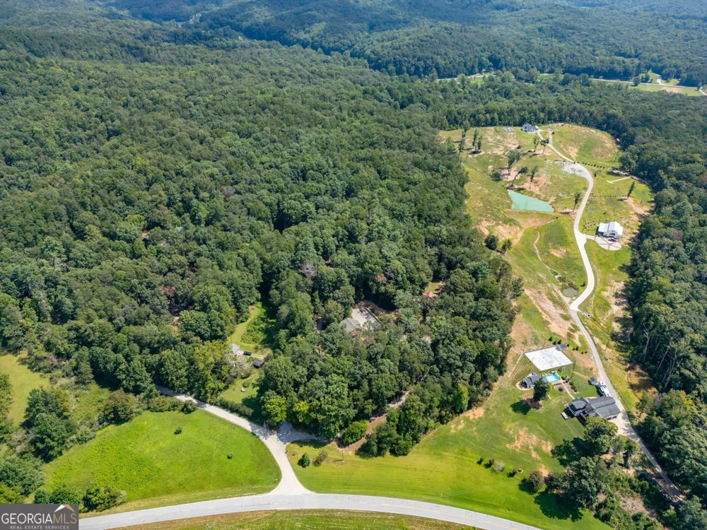 112 Kennedy Mountain RD Clarkesville, GA 30523
