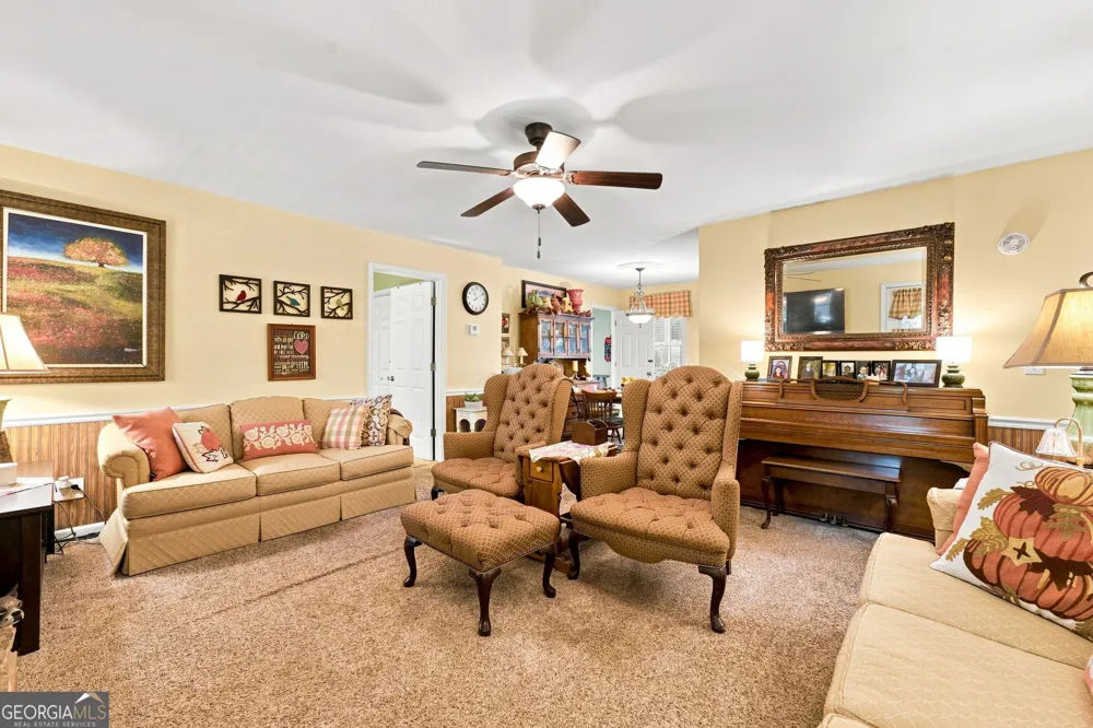 112 Kennedy Mountain RD Clarkesville, GA 30523