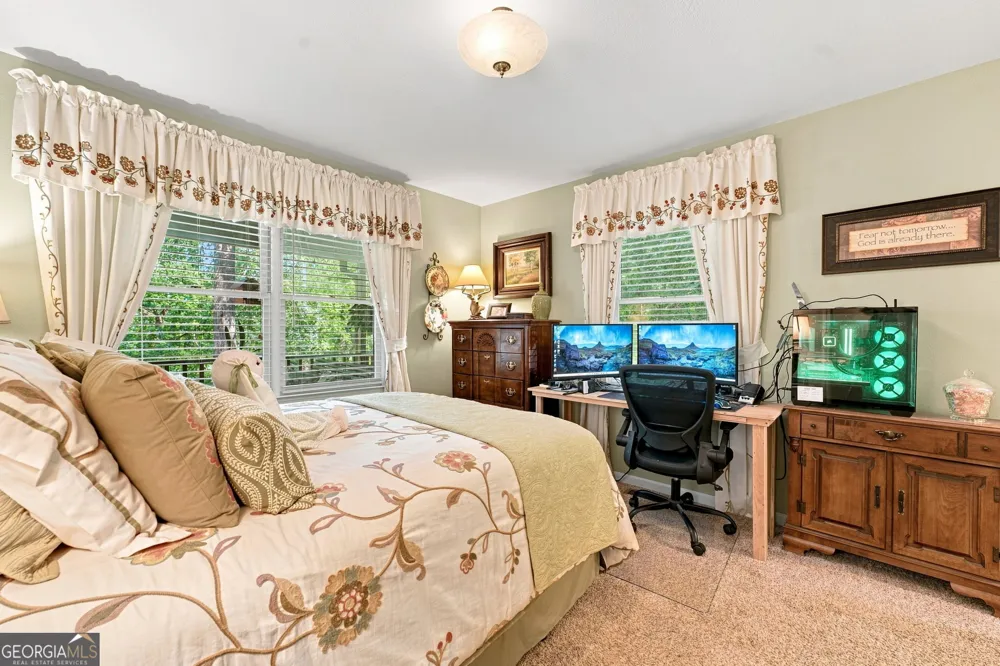 112 Kennedy Mountain RD Clarkesville, GA 30523
