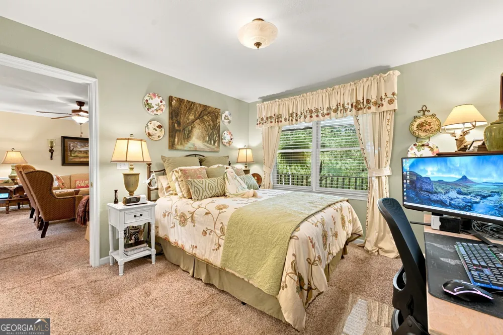 112 Kennedy Mountain RD Clarkesville, GA 30523
