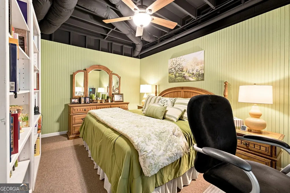 112 Kennedy Mountain RD Clarkesville, GA 30523