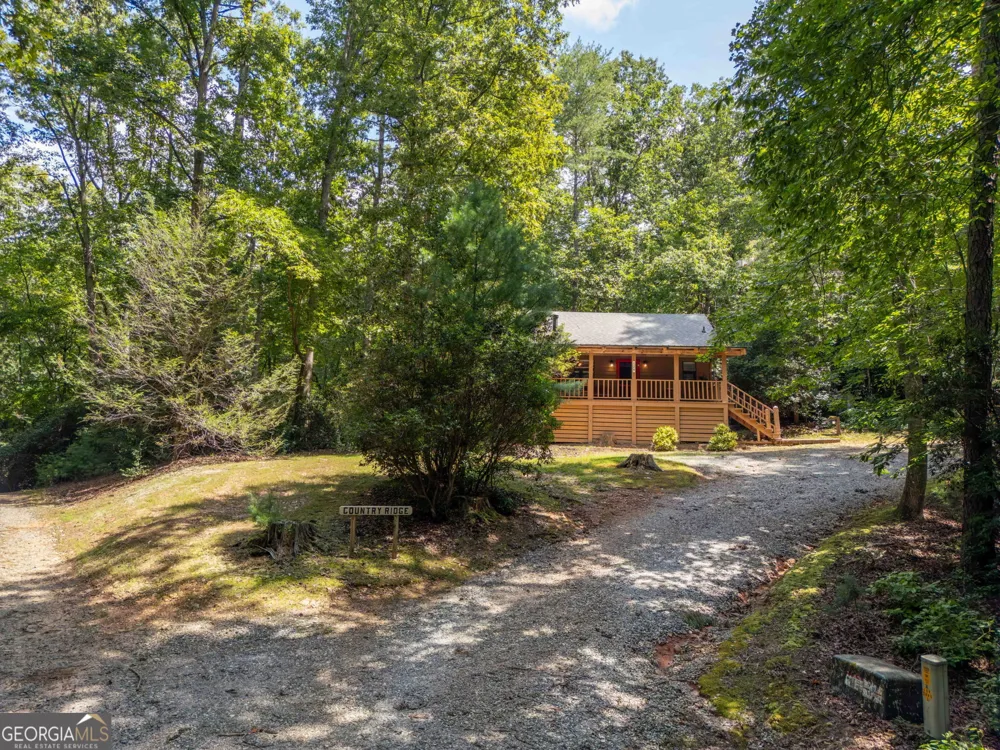 112 Kennedy Mountain RD Clarkesville, GA 30523