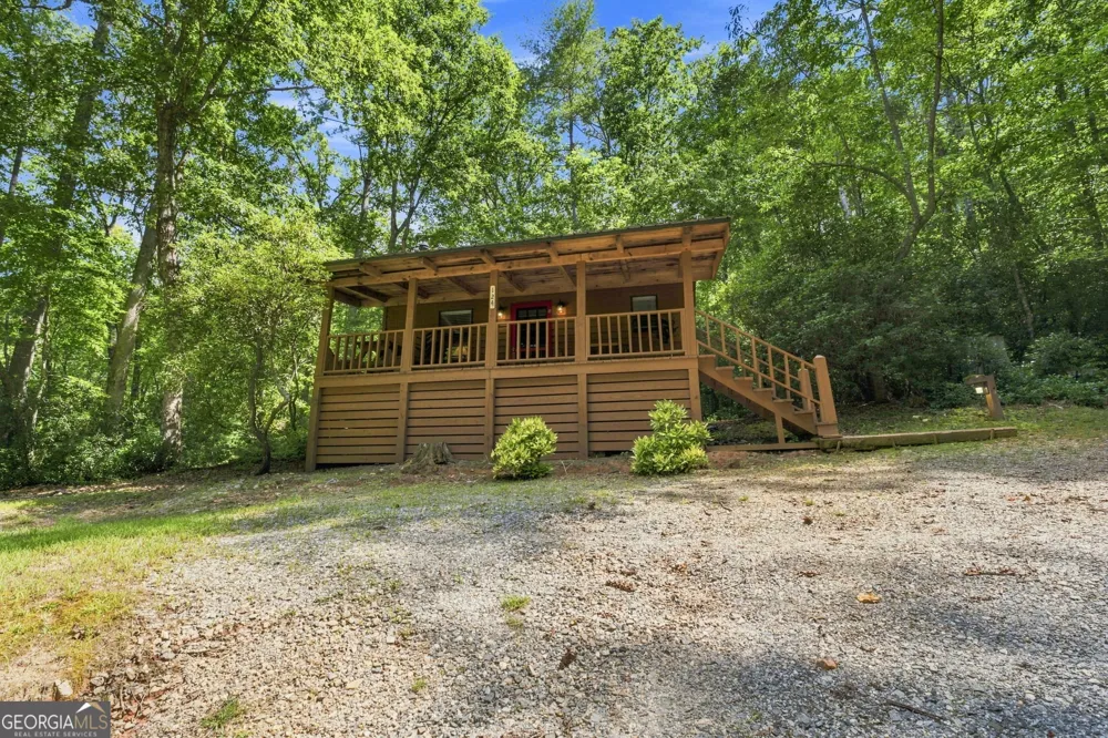 112 Kennedy Mountain RD Clarkesville, GA 30523