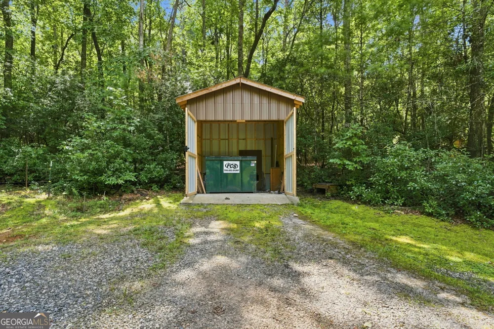 112 Kennedy Mountain RD Clarkesville, GA 30523