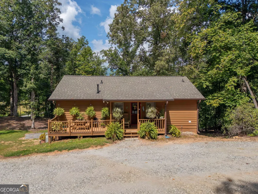 112 Kennedy Mountain RD Clarkesville, GA 30523