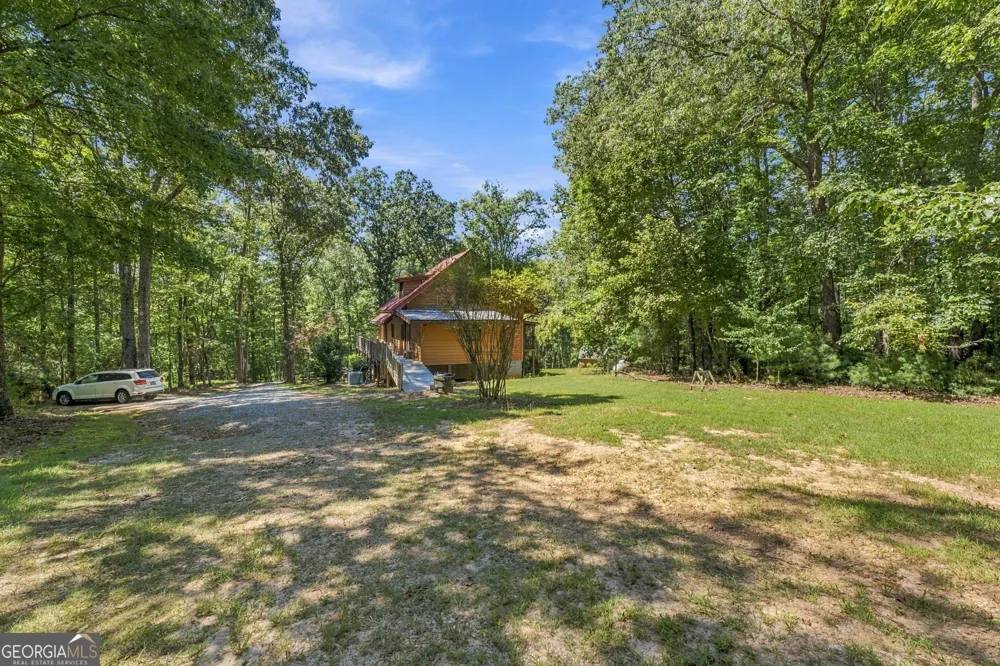 112 Kennedy Mountain RD Clarkesville, GA 30523