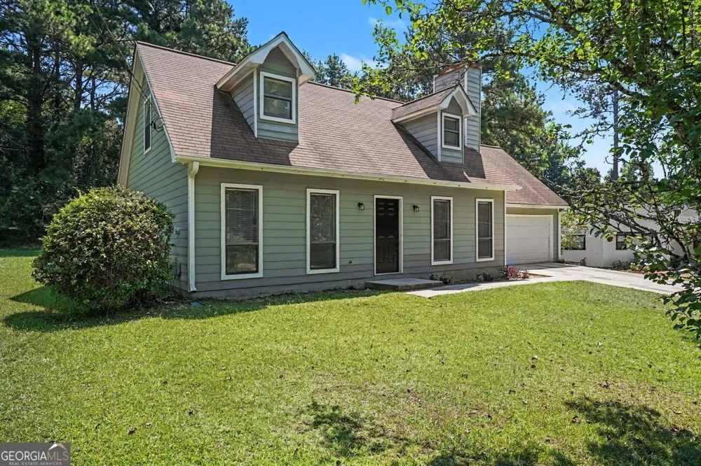 9042 Chestnut Lake DR Jonesboro, GA 30236