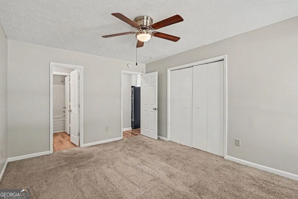 9042 Chestnut Lake DR Jonesboro, GA 30236