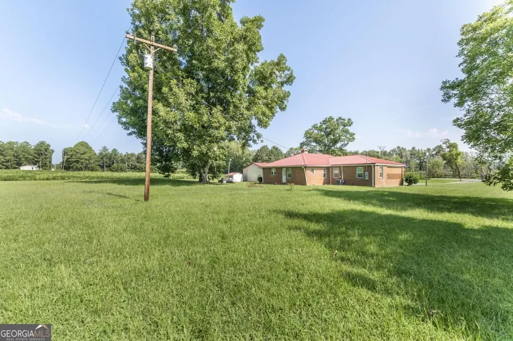 1472 Watkins Hall RD Dudley, GA 31022