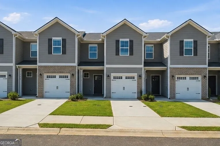 147 Chastain DR Cartersville, GA 30120