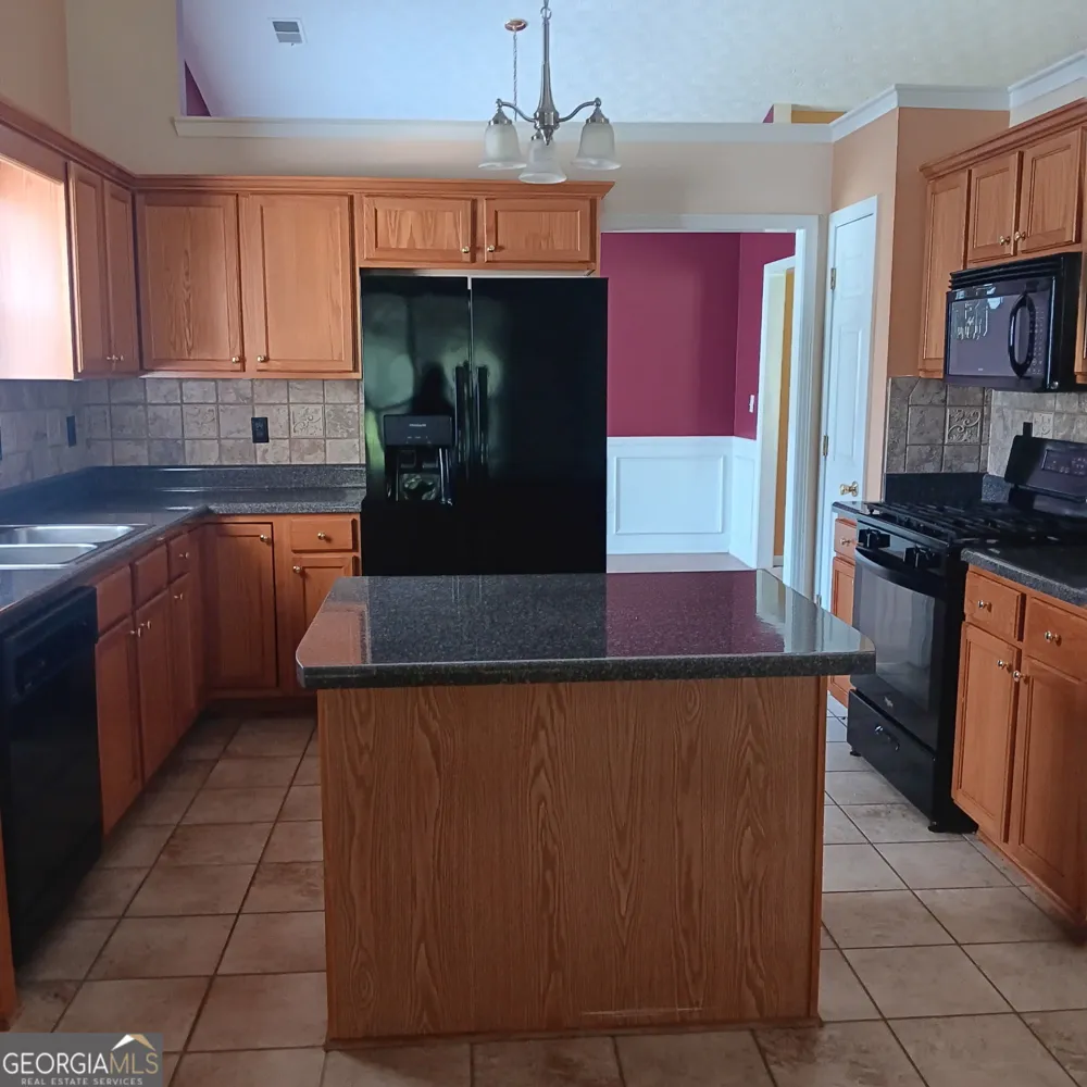 45 SADDLEBROOK LN Covington, GA 30016