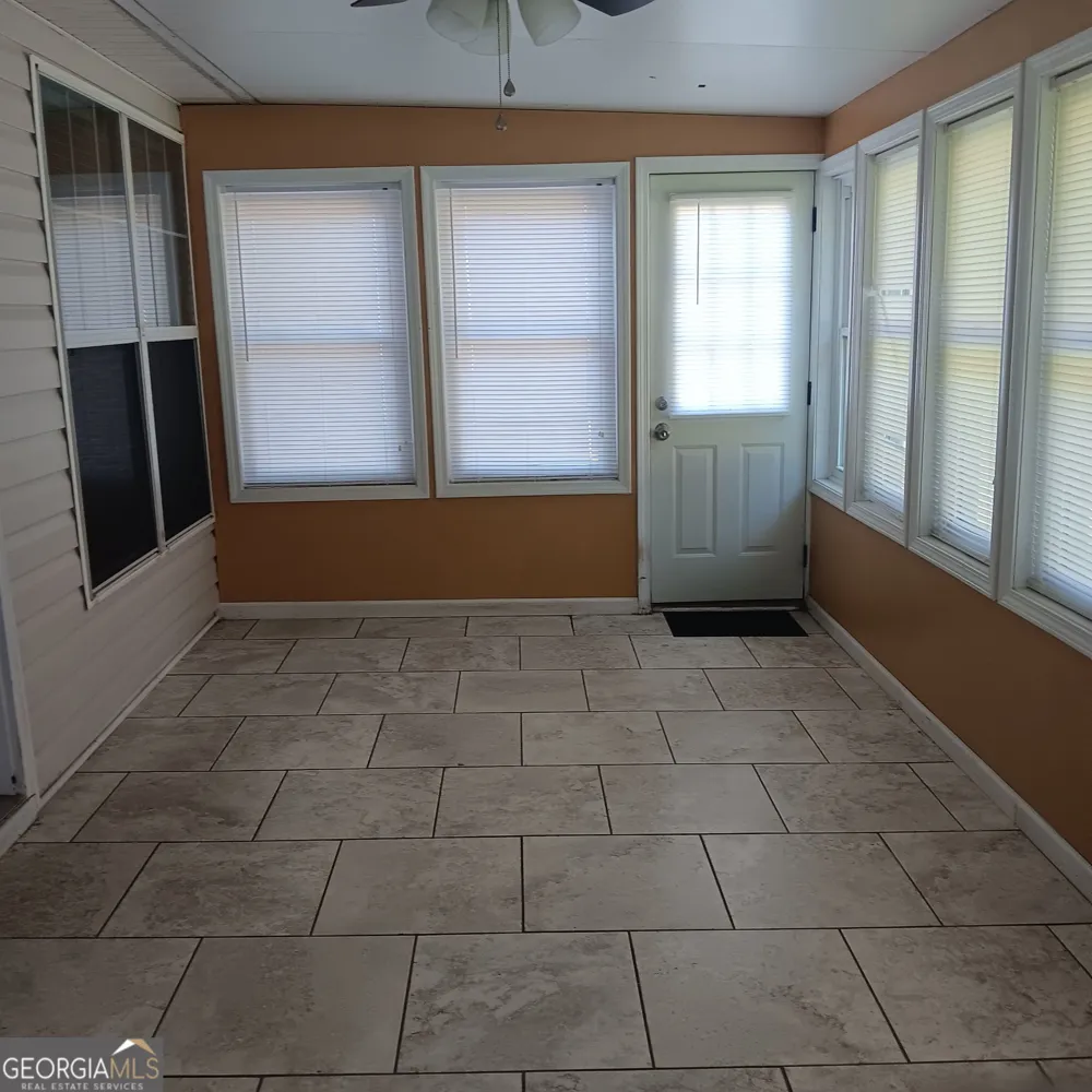45 SADDLEBROOK LN Covington, GA 30016