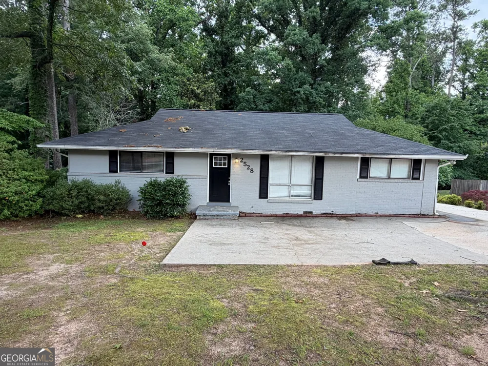 2528 Benson Poole RD SE Smyrna, GA 30082