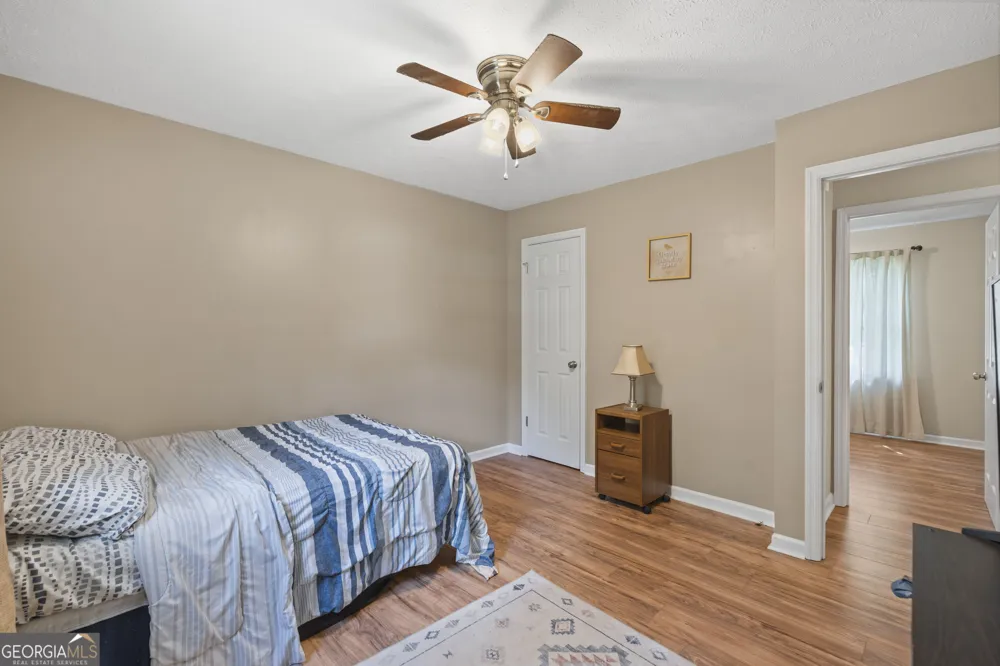 1911 Barnesville RD Griffin, GA 30224