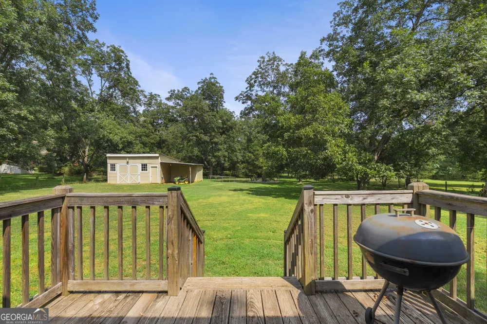 1911 Barnesville RD Griffin, GA 30224