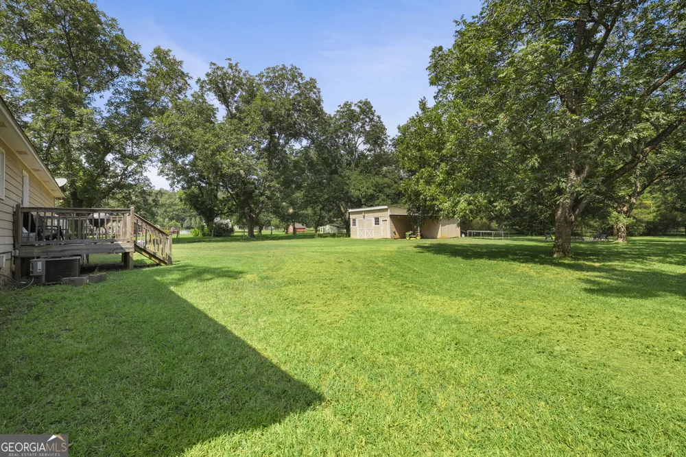 1911 Barnesville RD Griffin, GA 30224
