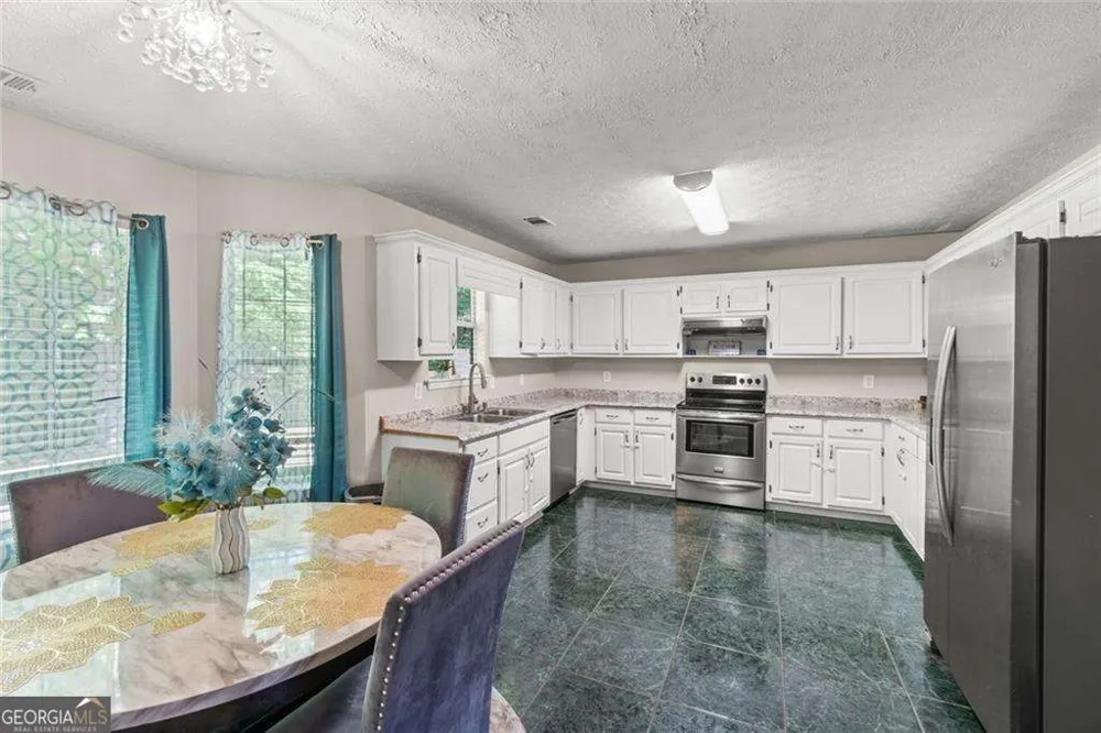 245 Cypress DR Covington, GA 30016