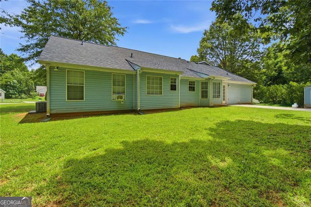 245 Cypress DR Covington, GA 30016