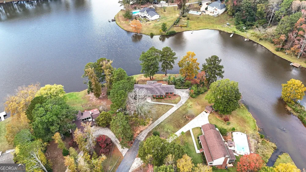 30 Hawthorne DR Newnan, GA 30263