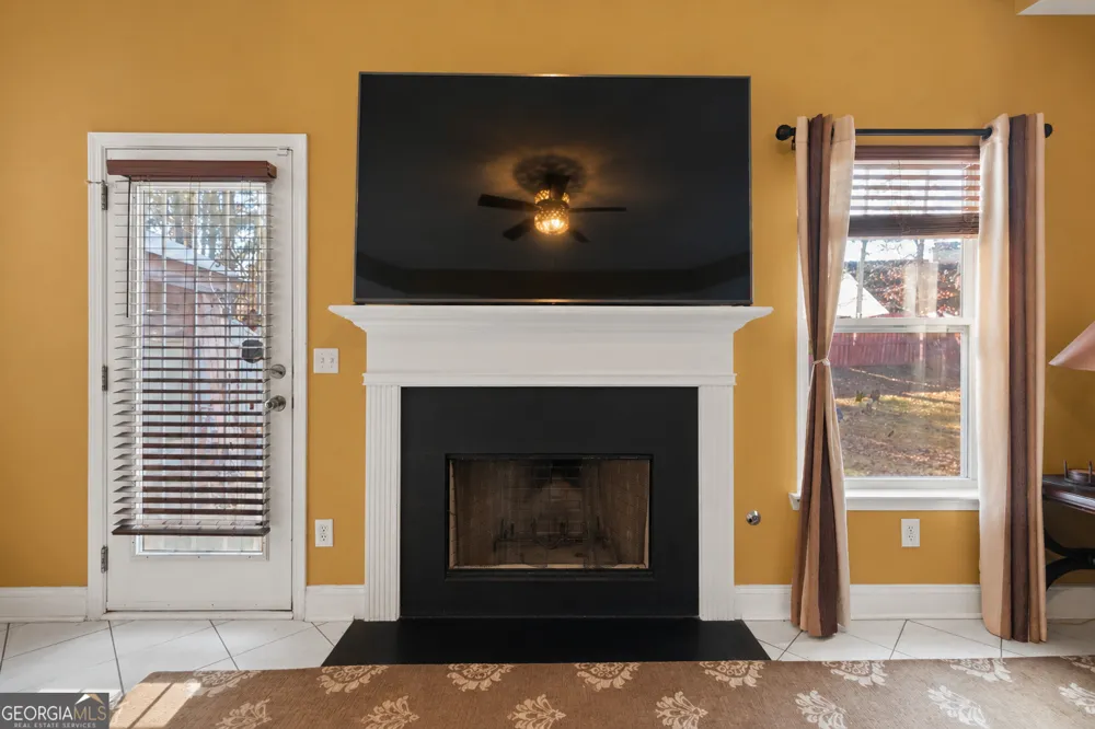 250 WINDSOR WAY Fairburn, GA 30213