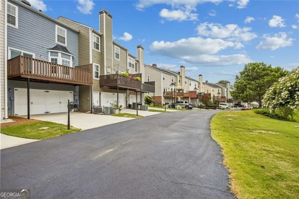 1203 Park Pass WAY Suwanee, GA 30024