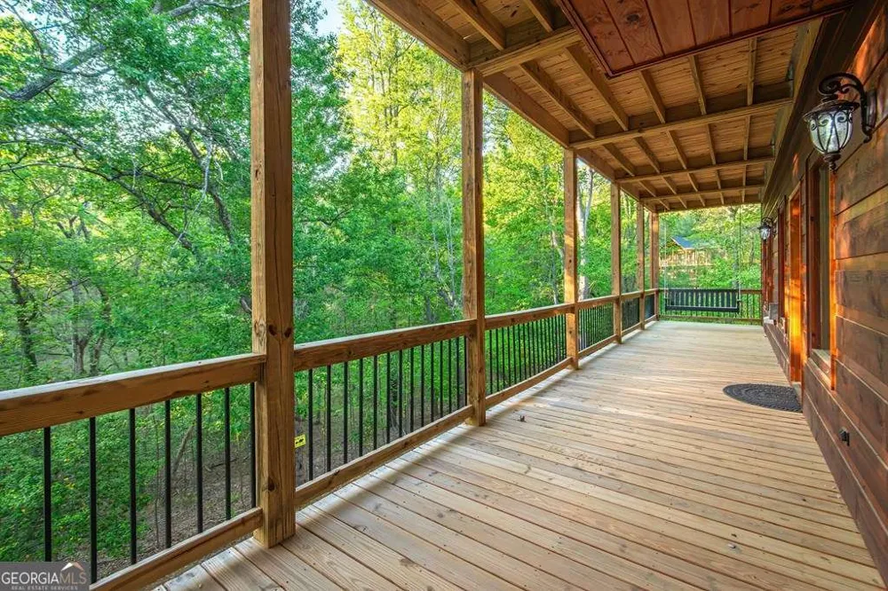 66 Ross DR Mineral Bluff, GA 30559