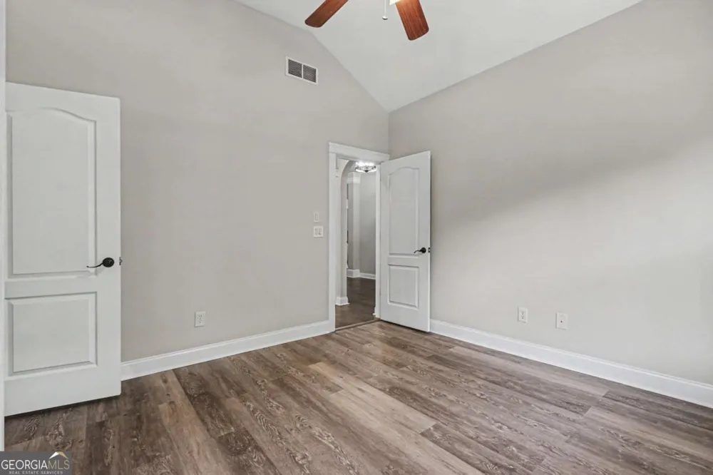 279 Lake Vista DR Jefferson, GA 30549