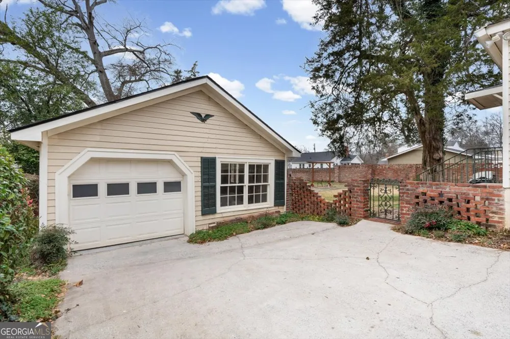 311 N College ST Cedartown, GA 30125