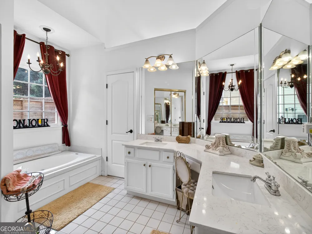 11370 Quailbrook Chase Duluth, GA 30097