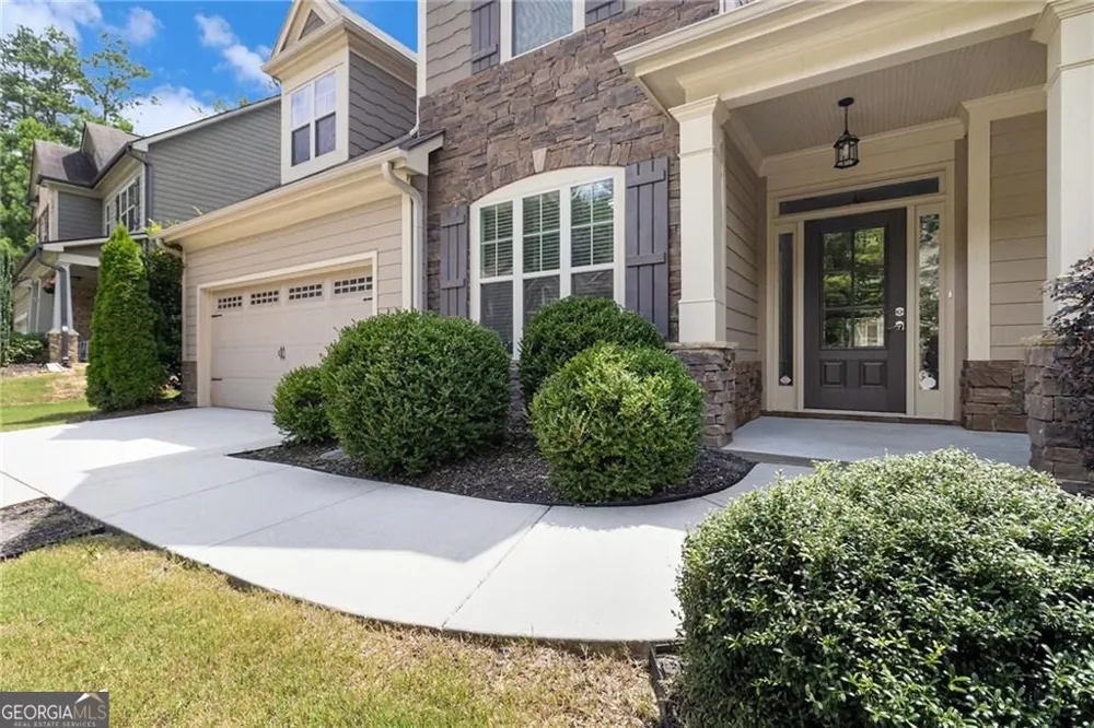 2200 Spring Sound LN Buford, GA 30519
