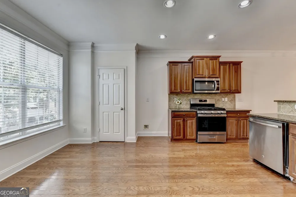 5276 Wellsley BND Johns Creek, GA 30005