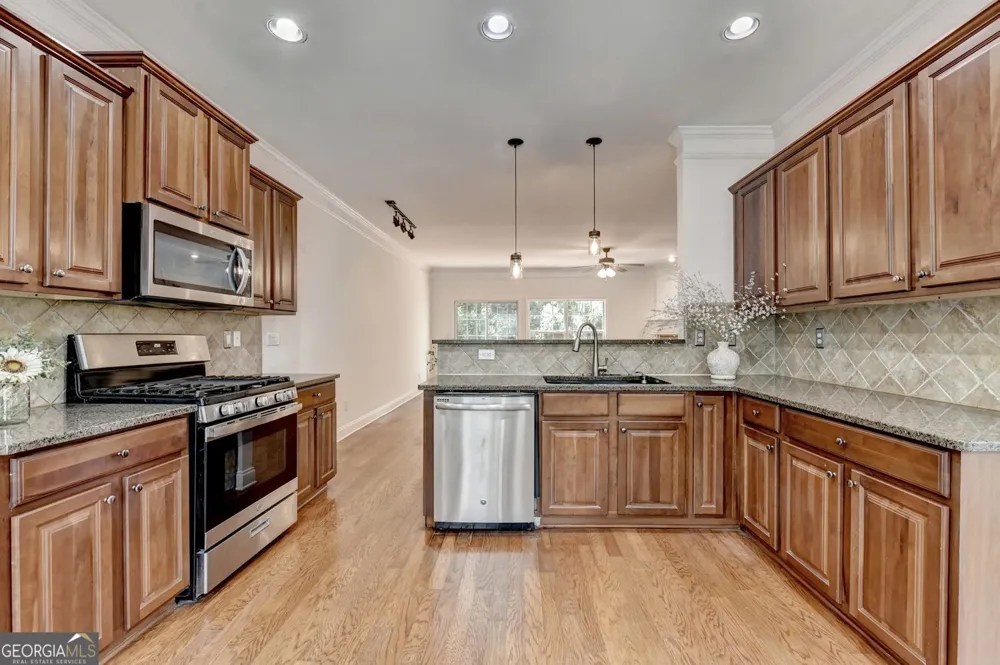 5276 Wellsley BND Johns Creek, GA 30005