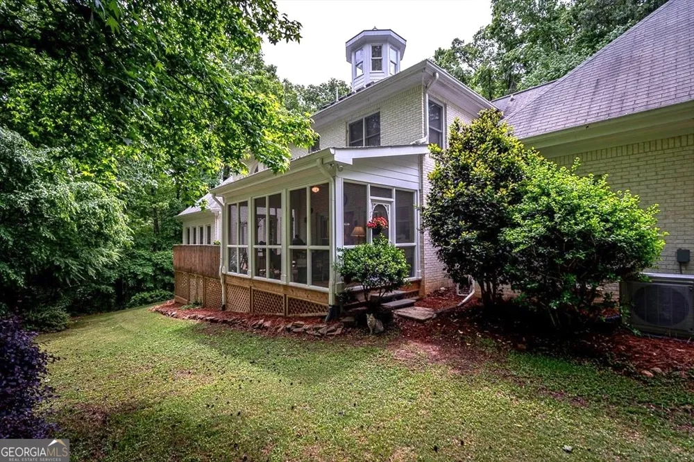 1715 Ammons Bridge RD Monroe, GA 30655