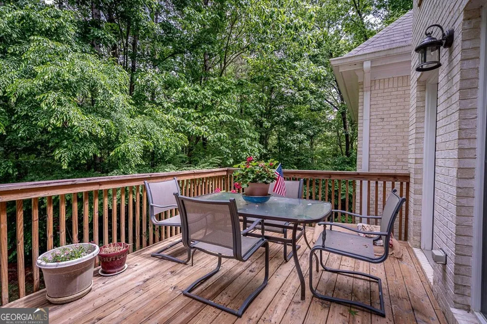 1715 Ammons Bridge RD Monroe, GA 30655