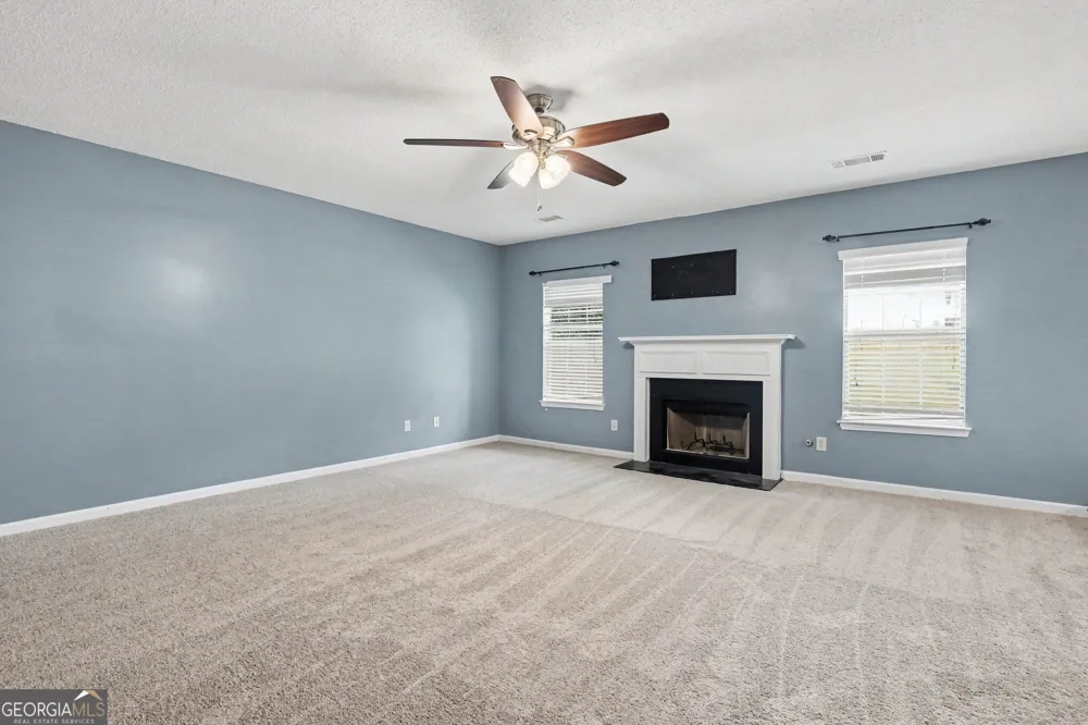 373 Kentwood Springs DR Hampton, GA 30228