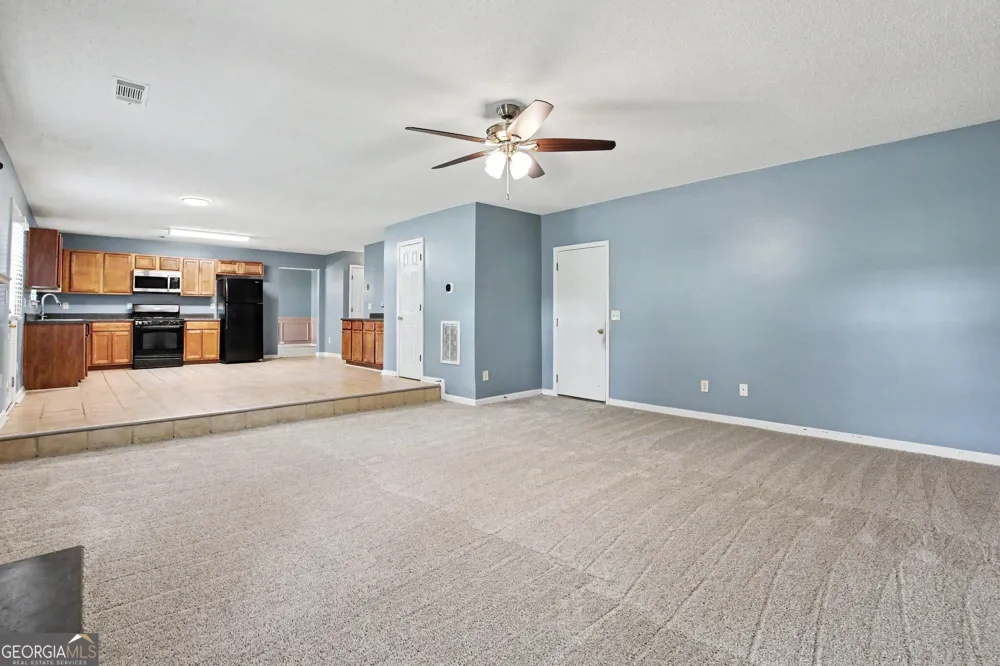 373 Kentwood Springs DR Hampton, GA 30228