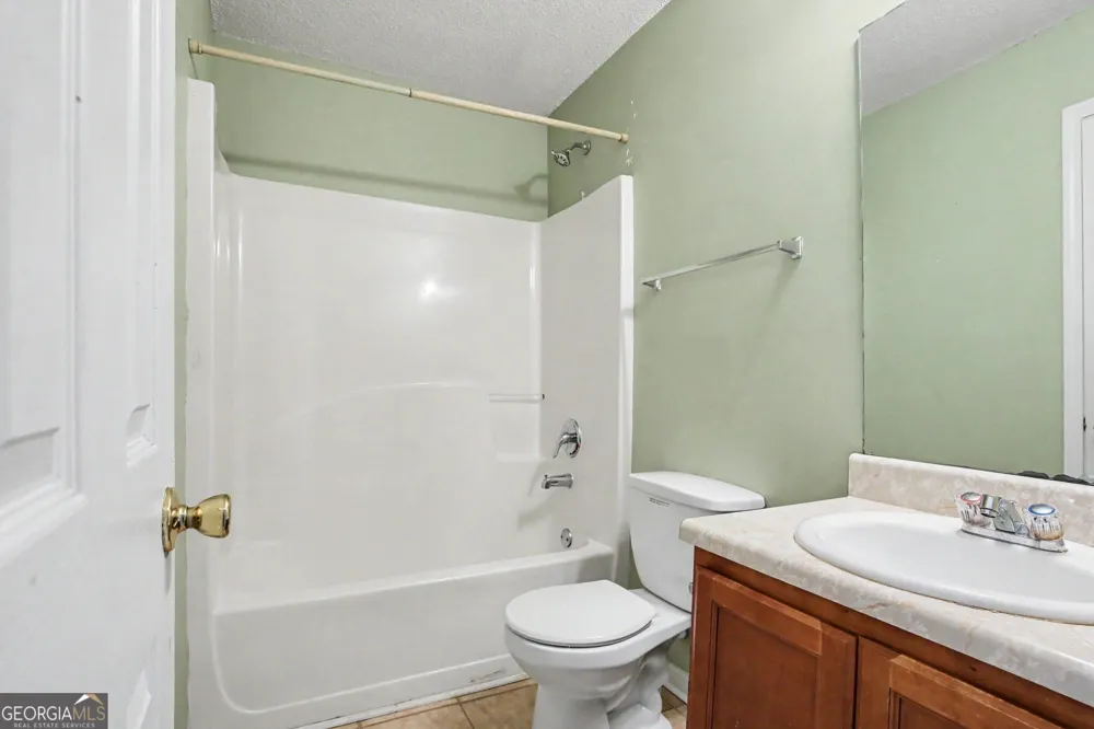 373 Kentwood Springs DR Hampton, GA 30228