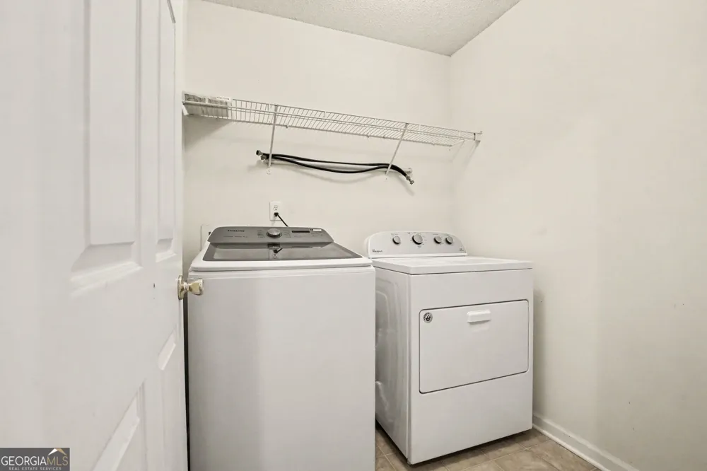 373 Kentwood Springs DR Hampton, GA 30228