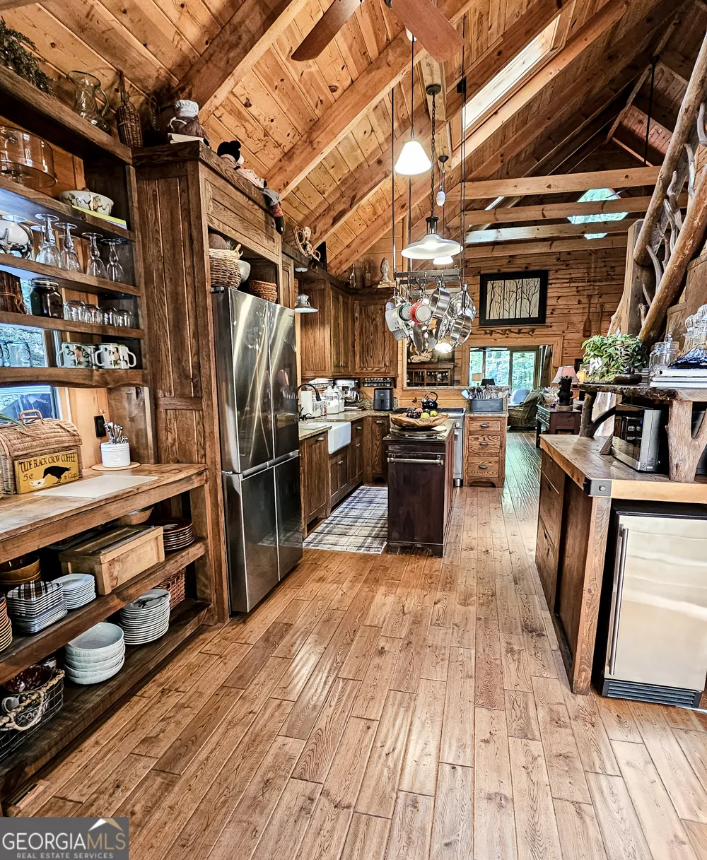 456 Bull Frog LN Clayton, GA 30525