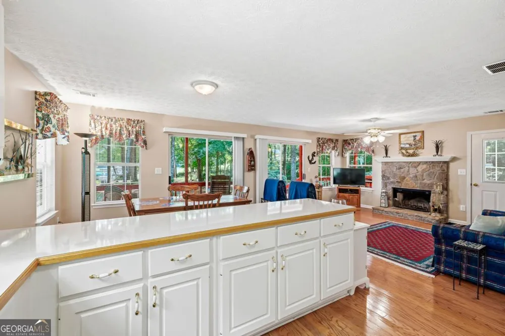 198 Winding River RD Eatonton, GA 31024