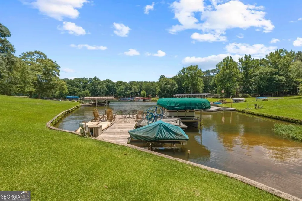 198 Winding River RD Eatonton, GA 31024