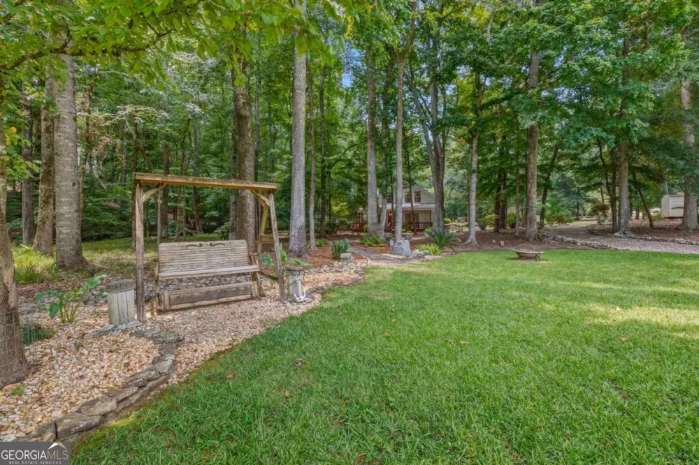 198 Winding River RD Eatonton, GA 31024