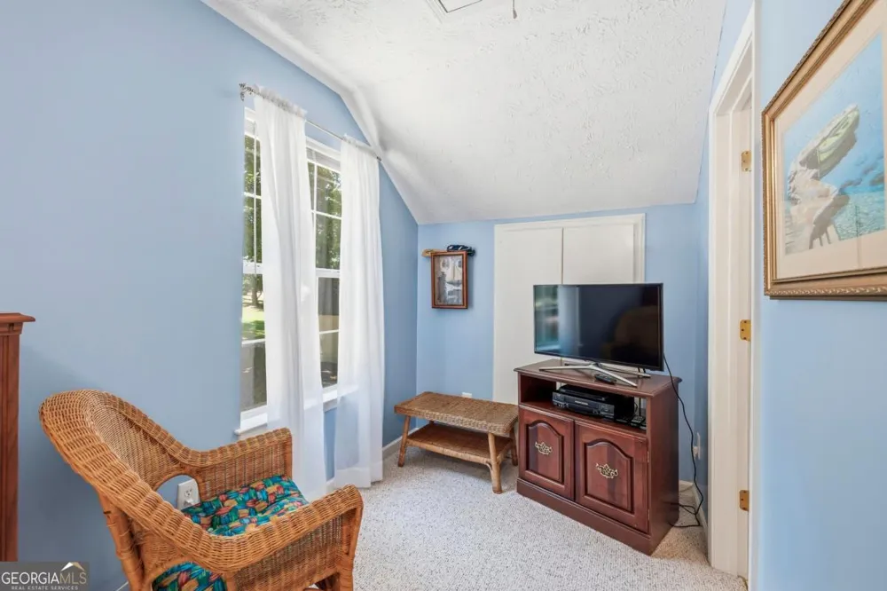 198 Winding River RD Eatonton, GA 31024