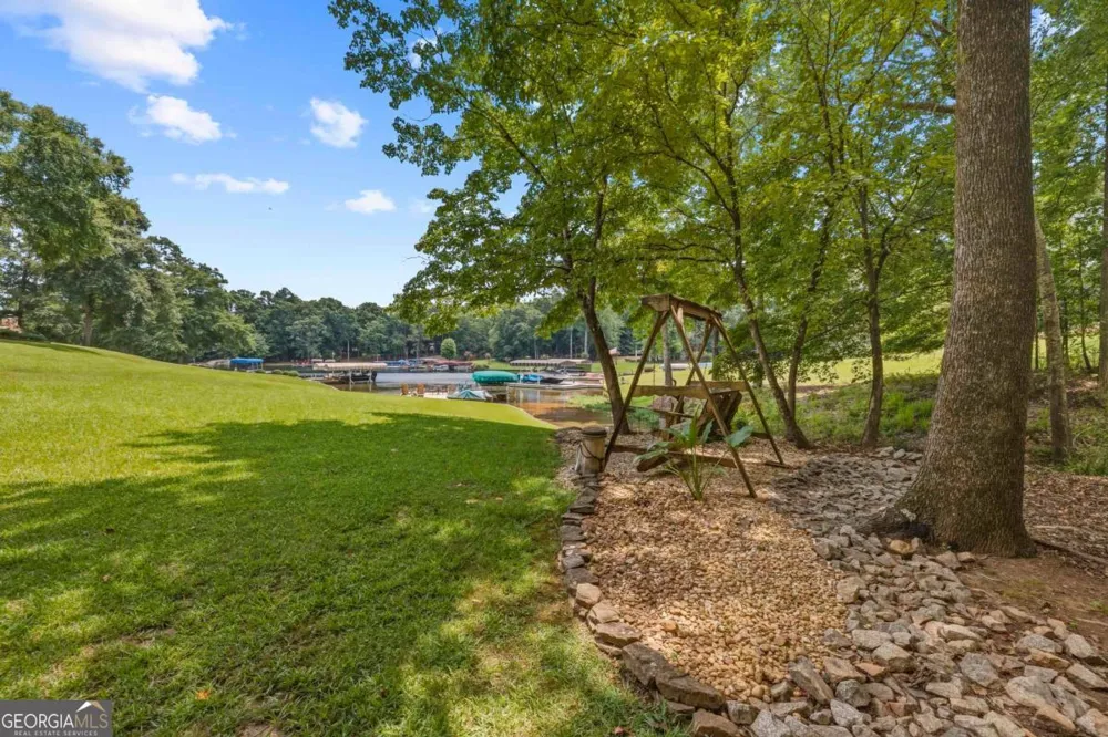 198 Winding River RD Eatonton, GA 31024