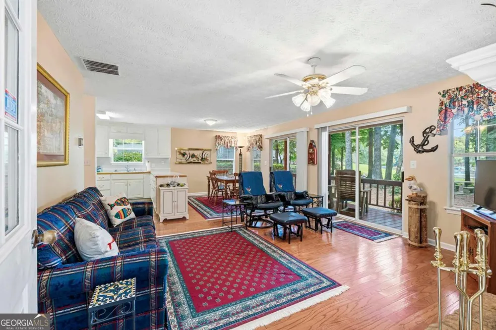 198 Winding River RD Eatonton, GA 31024