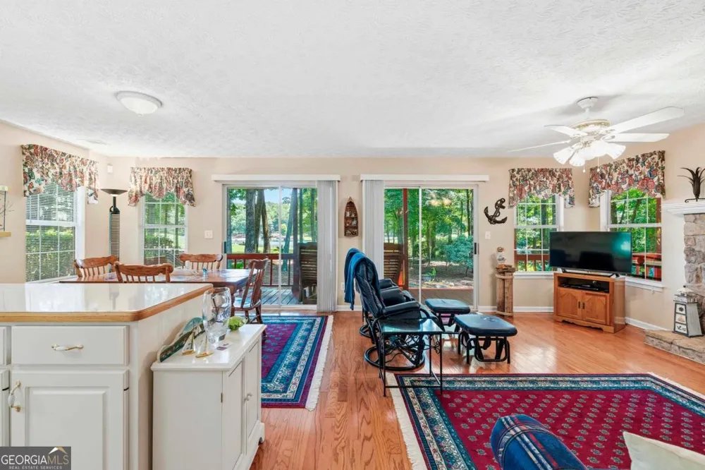 198 Winding River RD Eatonton, GA 31024