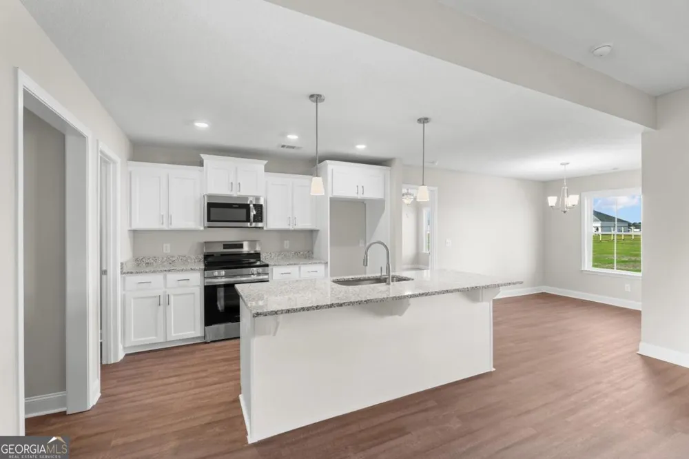 516 Doyle LN Statesboro, GA 30458