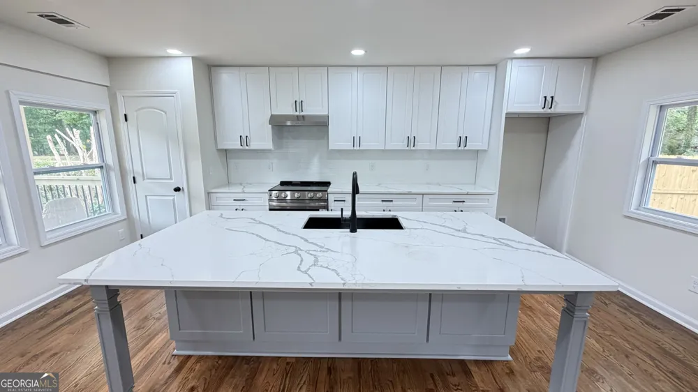 3491 Maplehurst DR Decatur, GA 30032